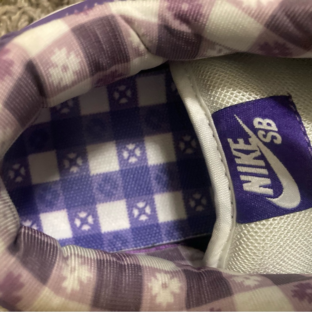 Nike SB purple lobster 9.5 Like new - Picture 7 of 8